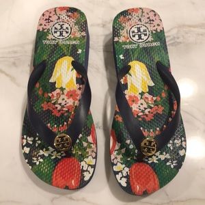 Tory Burch flip flops -size 7-navy floral EUC